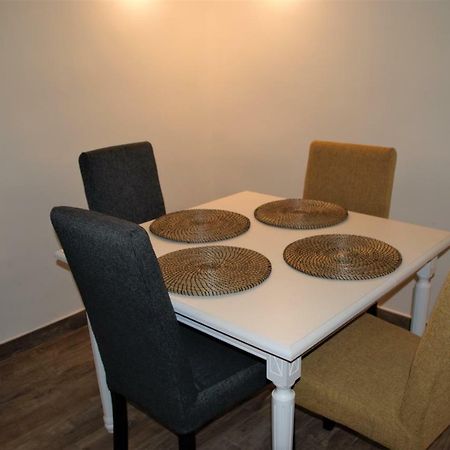 Casa Di Gio - Duomo Apartment Наполи Екстериор снимка