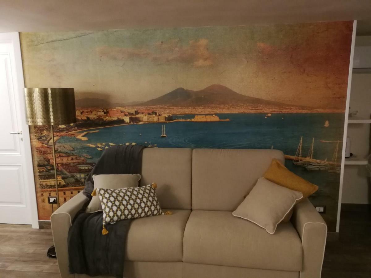Casa Di Gio - Duomo Apartment Наполи Екстериор снимка