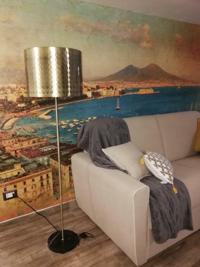 Casa Di Gio - Duomo Apartment Наполи Екстериор снимка