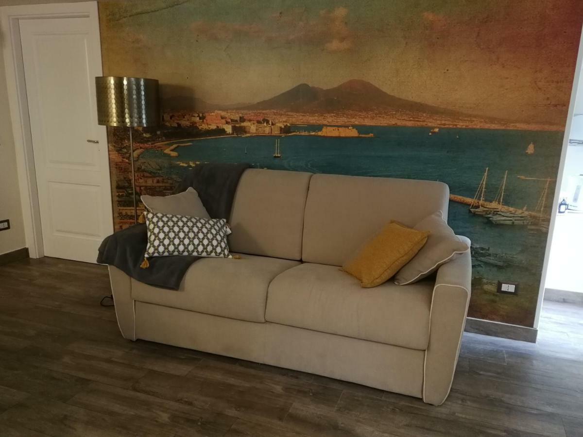Casa Di Gio - Duomo Apartment Наполи Екстериор снимка